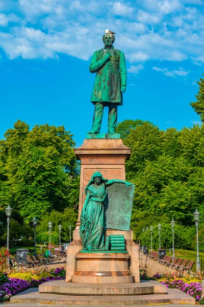 Statue Runeberg National Poet Finland Esplanadi Park Avenue Helsinki Finland — Foto de Stock