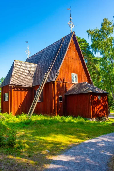 Ξύλινη Εκκλησία Στο Seurasaari Open Air Museum Στο Ελσίνκι Φινλανδία — Φωτογραφία Αρχείου