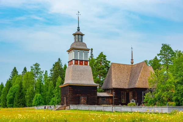 Finlandiya 'daki eski Petajavesi Kilisesi.