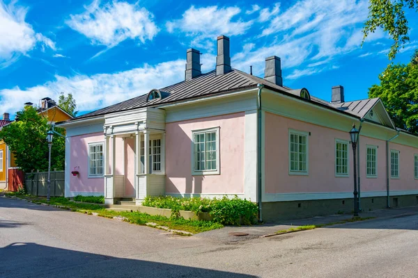 Maisons Bois Colorées Dans Quartier Neristan Ville Finlandaise Kokkola — Photo