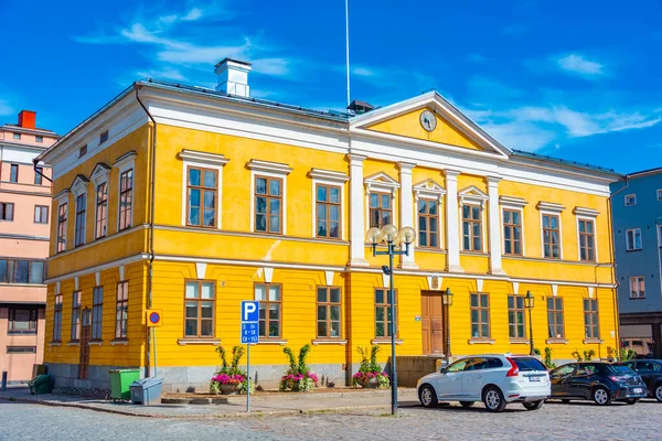 Gelbes Rathaus Der Finnischen Stadt Kokkola — Stockfoto