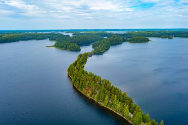 Finlandiya 'da Punkaharju sırtı manzarası.