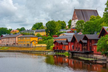 Finlandiya 'nın Porvoo kentinin gündoğumu manzarası.