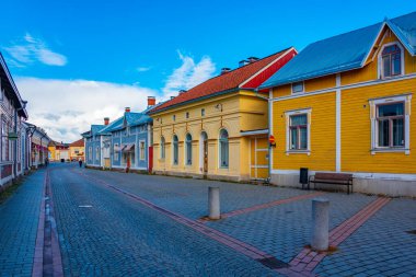 Finlandiya 'nın Rauma bölgesindeki Vanha Rauma' daki kereste binaları.