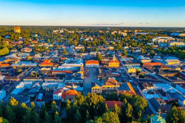 Finlandiya 'nın Rauma kentinde günbatımı manzarası.