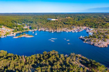 Finlandiya 'daki Aland adalarında bulunan Karingsund manzarası