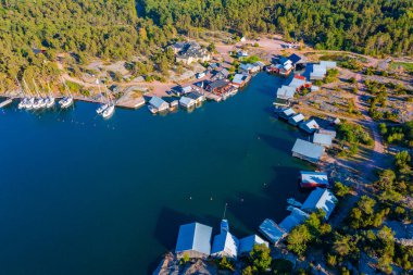 Finlandiya 'daki Aland adalarında bulunan Karingsund manzarası