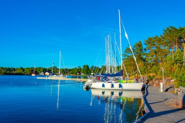 Finlandiya 'da Karingsund marinası manzarası