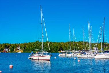 Finlandiya 'da Mariehamn marinası manzarası.