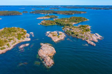 Finlandiya 'da Aland takımadalarını oluşturan Rocky adaları.