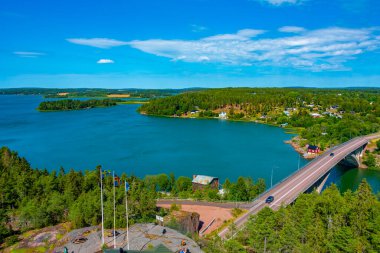 Finlandiya 'daki Aland Adaları' nda Godby yakınlarındaki bir köprünün panorama görüntüsü.