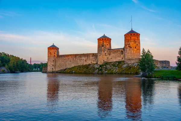 芬兰萨文林纳Olavinlinna城堡日落 — 图库照片