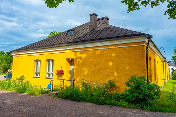 フィンランドの町 ラペランタのリンノイタス要塞の歴史的建造物 — ストック写真