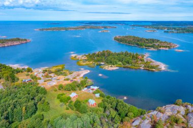 Finlandiya Jarso yakınlarındaki Aland takımadalarının Panorama görünümü.