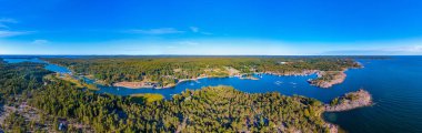 Finlandiya 'daki Aland adalarında bulunan Karingsund manzarası.