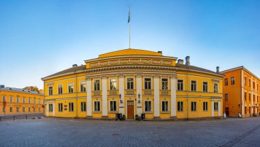 Finlandiya, Turku 'daki Hjelt malikanesinin gün batımı manzarası.