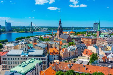 Letonya başkenti Riga 'nın havadan görünüşü.