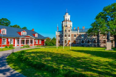 Letonya 'nın Sigulda kentindeki yeni kale.