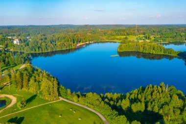 Estonya 'daki Puhajrv Gölü manzarası