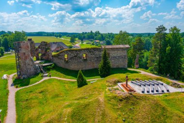 Estonya 'daki Vastseliina piskoposluk kalesi.