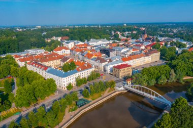 Estonya 'nın Tartu şehrinin Panorama manzarası.