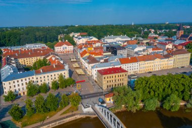 Estonya 'nın Tartu şehrinin Panorama manzarası.