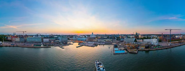 Zonsondergang Panorama Van Helsinki Finland — Stockfoto