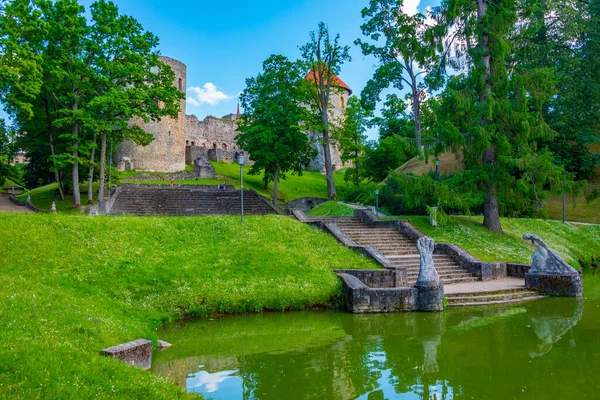 Parque Castelo Cesis Letónia — Fotografia de Stock