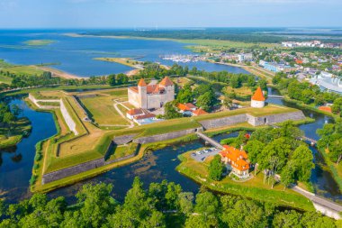 Estonya 'daki Kuressaare Kalesi Panoraması.