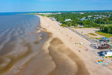 Estonya, Parnu 'daki sahil manzarası
