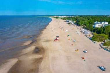 Estonya, Parnu 'daki sahil manzarası