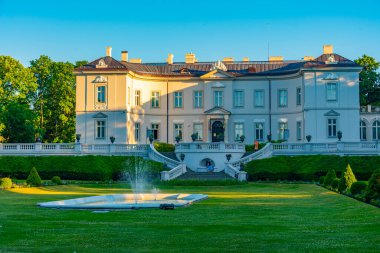 Letonya, Palanga 'daki Kehribar Müzesi.