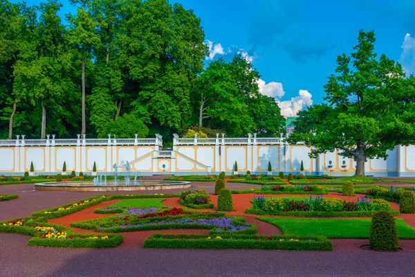 Museo Arte Kadriorg Jardín Superior Capital Estonia Tallin — Foto de Stock