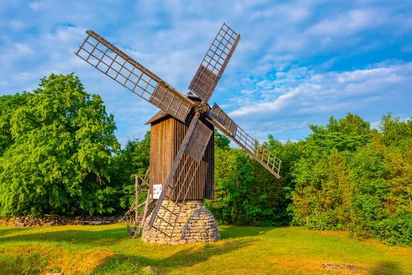 Větrný Mlýn Ostrově Saaremaa Estonsku — Stock fotografie