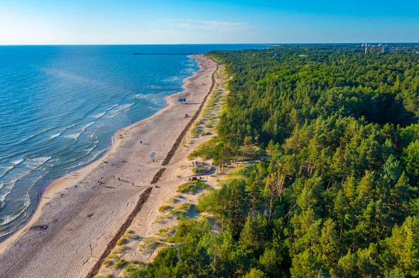 Dia Ensolarado Uma Praia Palanga Lituânia — Fotografia de Stock