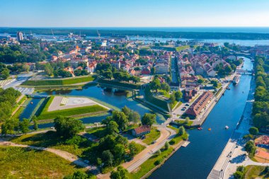 Klaipeda 'nın ve Litvanya' daki kalesinin havadan görünüşü.