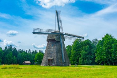 Kaunas 'taki Litvanya Açık Hava Müzesi' nde yel değirmeni..