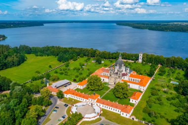 Kaunas, Litvanya 'daki Pazaislis Manastırı ve Kilisesi Panorama Manzarası.