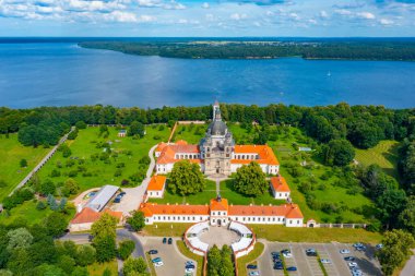 Kaunas, Litvanya 'daki Pazaislis Manastırı ve Kilisesi Panorama Manzarası.