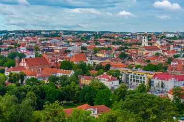 Üç haç tepesinden Litvanya başkentinin hava manzarası...