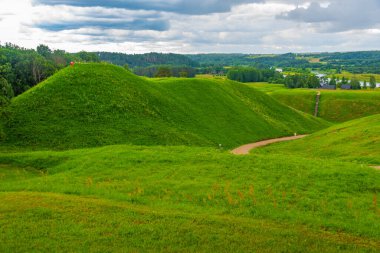 Kernave Hillforts, Litvanya Büyük Dükalığı 'nın antik başkenti.