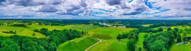 Kernave Hillforts Panorama Manzarası, Litvanya Büyük Dükalığı 'nın antik başkenti.