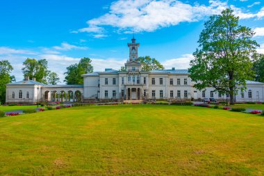 Litvanya 'nın Birzai kentindeki Astravas Malikanesi.