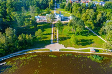 Litvanya 'nın Birzai kentindeki Astravas Malikanesi.