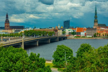 Letonya Ulusal Kütüphanesi 'nden Riga Panoraması.