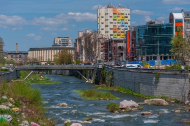 Yantra nehri Bulgar kasabası Gabrovo 'dan geçiyor.
