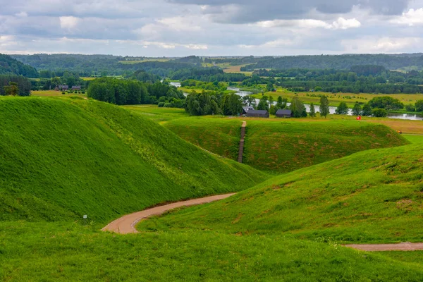 Kernave Hegyi Erődjei Litvánia Nagyhercegségének Ősi Fővárosa — Stock Fotó