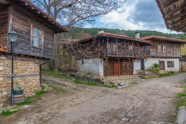 Traditionella Gamla Hus Den Bulgariska Byn Zheravna — Stockfoto