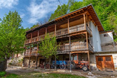 Bulgaristan 'ın Veliko Tarnovo kenti yakınlarındaki Preobrazhenski Manastırı.