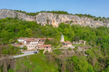 Bulgaristan 'ın Veliko Tarnovo kenti yakınlarındaki Preobrazhenski Manastırı.